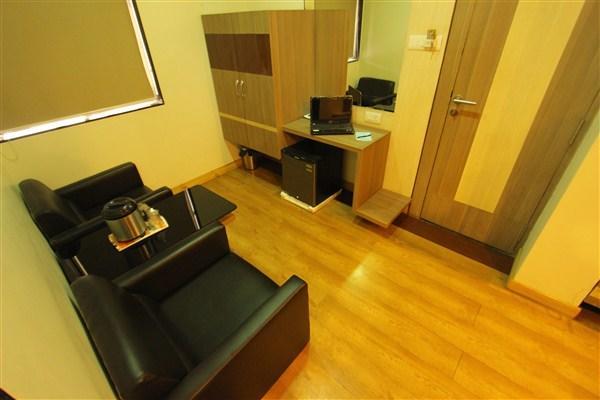 Princess Hotel Ankleshwar Buitenkant foto