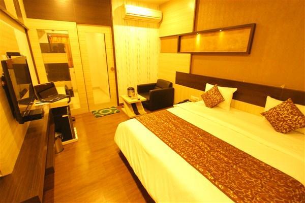 Princess Hotel Ankleshwar Buitenkant foto