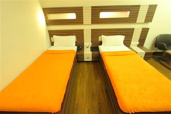 Princess Hotel Ankleshwar Buitenkant foto