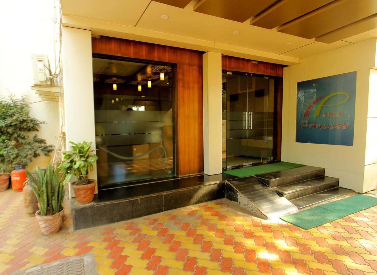 Princess Hotel Ankleshwar Buitenkant foto